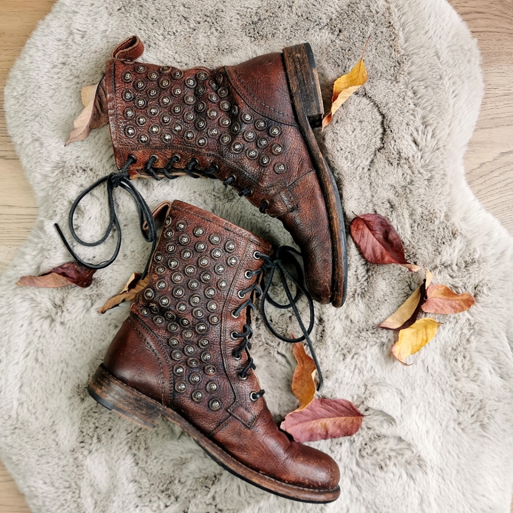 Frye | Jenna Disk Lace Distressed Boots Cognac Size 8.5